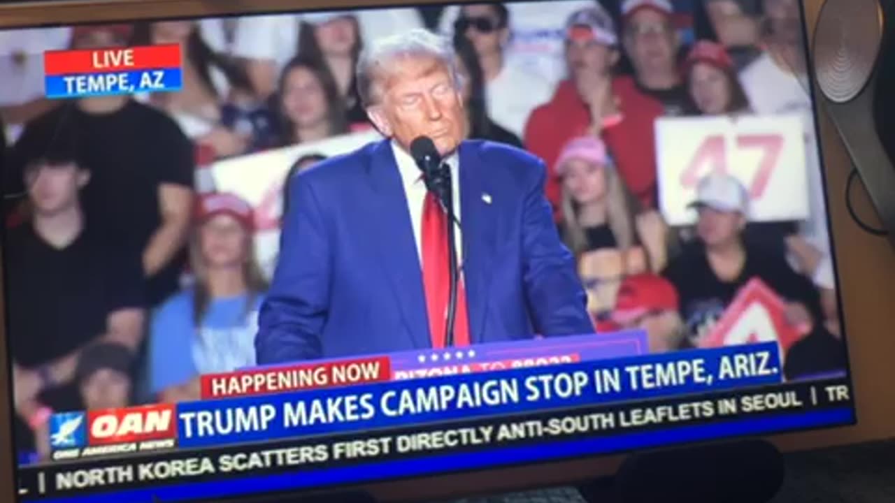 🦅 OANN president Donald Trump introduces sheriff Joe Arpaio & Cary Lake in tempe Arizona