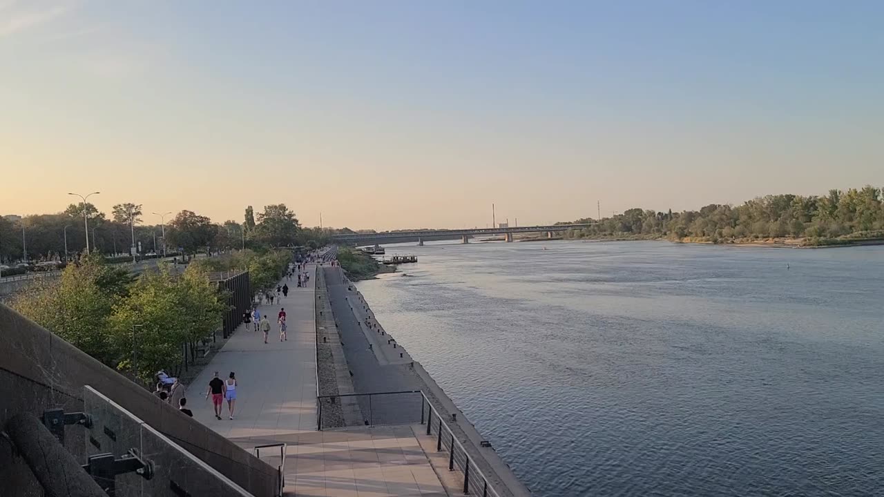 Warszawa Wisła/ Warsaw Visla Overlook