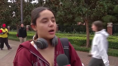 Universidades de EE.UU. aconsejan a sus estudiantes extranjeros regresar antes de que asuma Trump