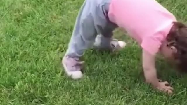 Funny Baby Videos playing