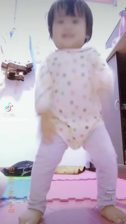 1year old baby dance tiktok shahina
