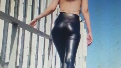 Tuesday Sexy Leggings 💕👄