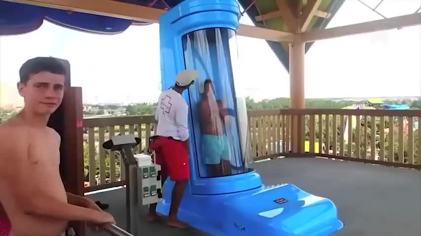 Ridiculous Amusement Park Moments