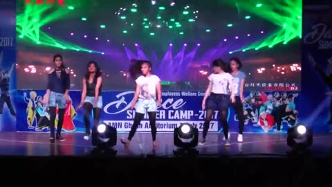 Swalla Stage Group Dancing