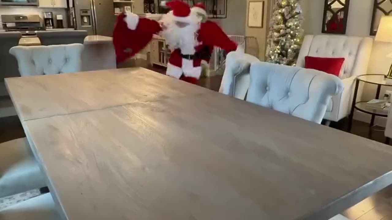 Grinch chasing Santa