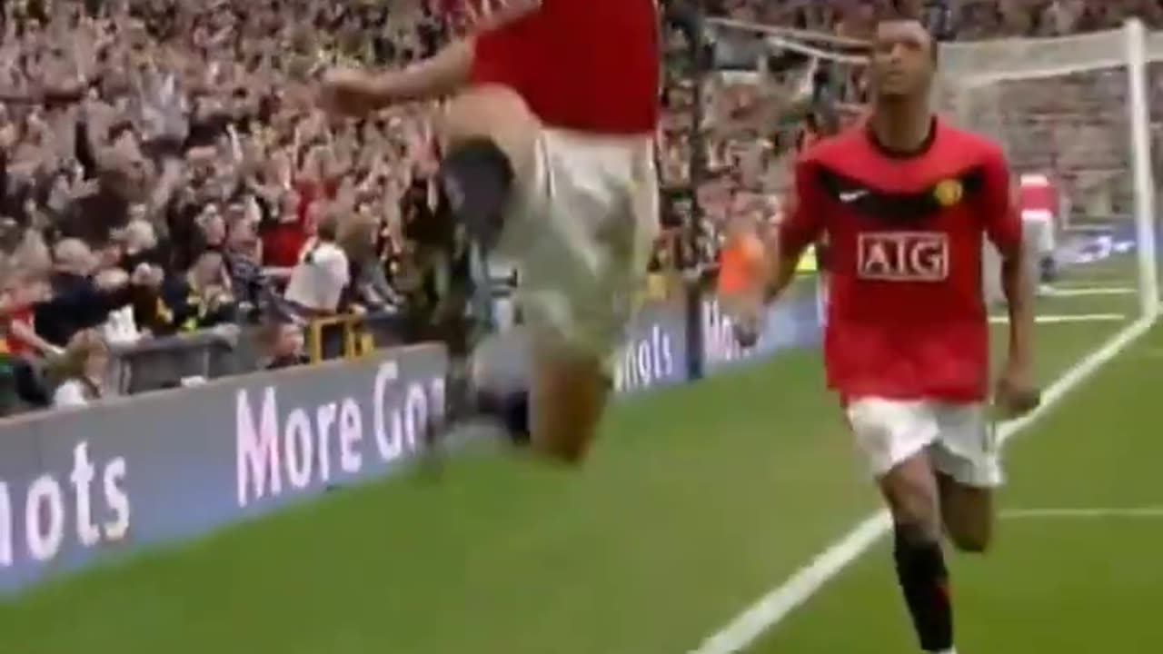 The Evolution of English Premier League Broadcasting: From Stadiums to Screens