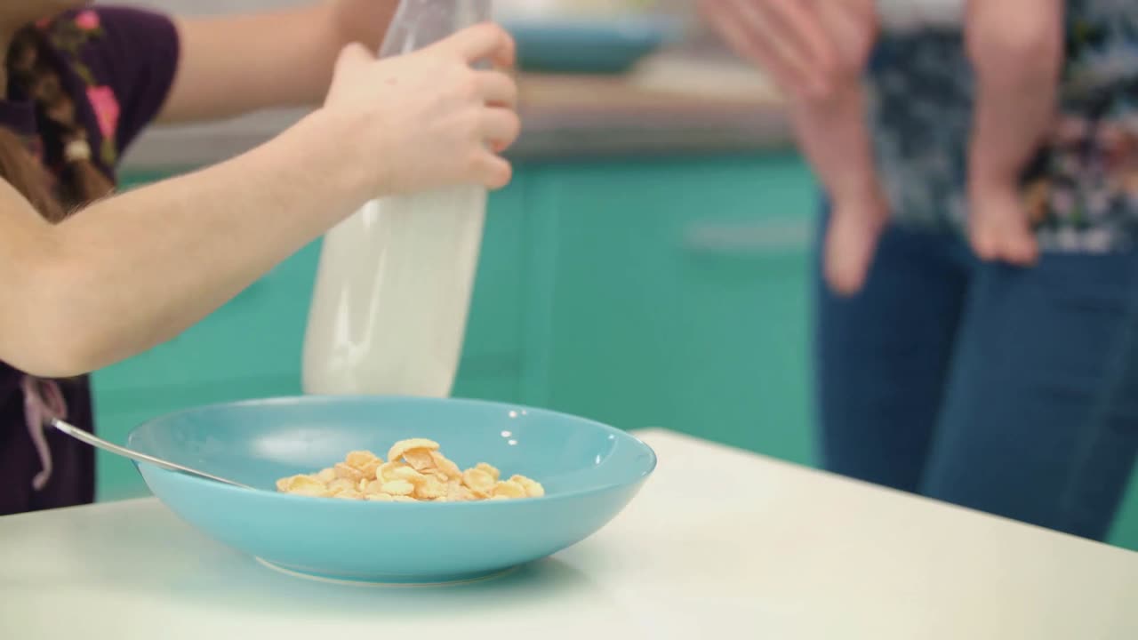 Top 5 Mood Boosting Foods For Kids
