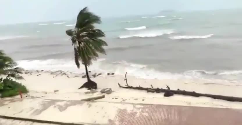 El huracán Iota alcanza la categoría 4 y ya está sobre San Andrés 2