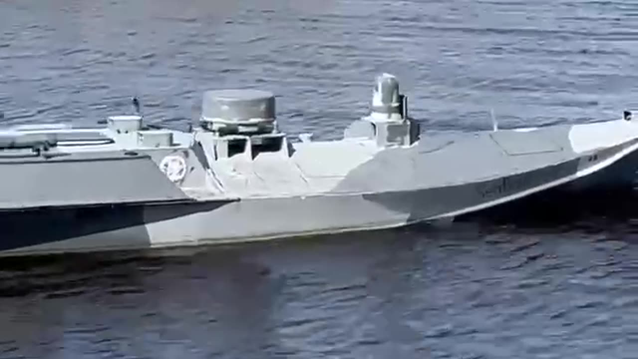 Exclusive footage of the attack on the Crimean bridge using exp. naval drone p2