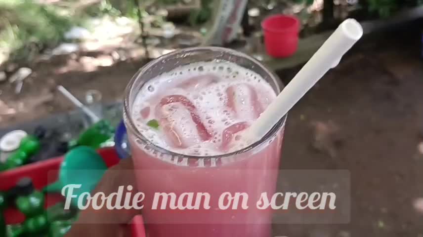 Fresh lime grape juice.. Sweet drink..