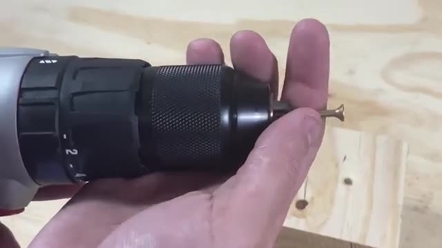 4 HIDDEN SCREW FUNCTIONS THAT FEW PEOPLE KNOW !!