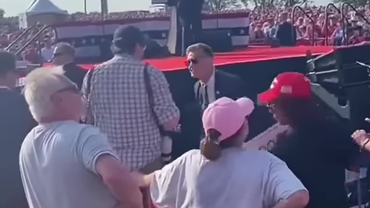 A different angle of Trumps Assassination Attempt