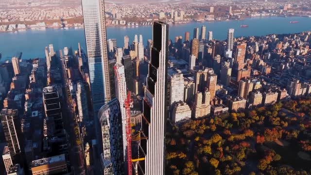 Top 10 Megaprojects Completing this Year