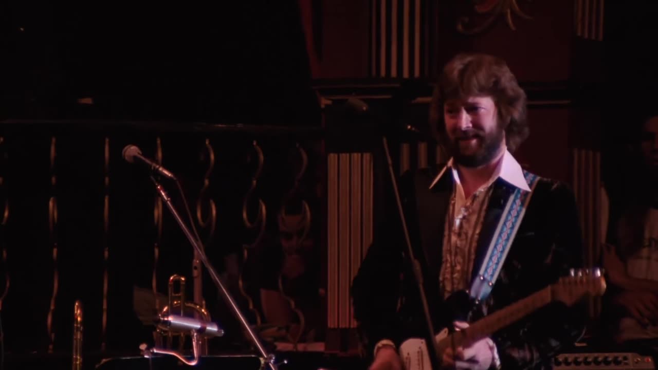 Further On Up The Road - The Band featuring Eric Clapton - The Last Waltz