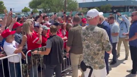 President Trump is wheels down in beautiful ARIZONA! Next stop, the U.S. — Mexico border.