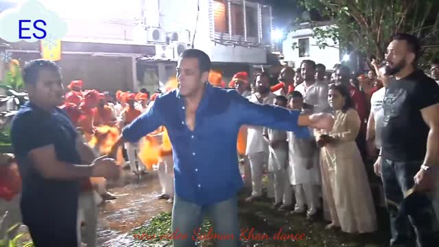 Salman Khan &bhangra /cerzi. dance