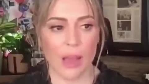 Triple-vaccinated Alyssa Milano says she has heart palpitations, shortness of breath