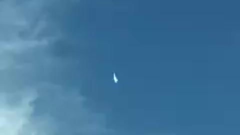 Very strange light in the sky