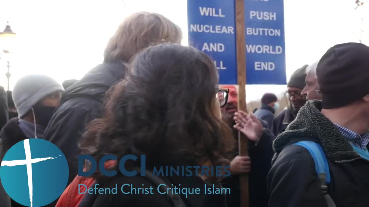 How to do dawah How to defend Islam Holes in the narrative Speakers Corner