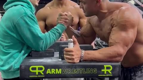 Arm wrestling competition