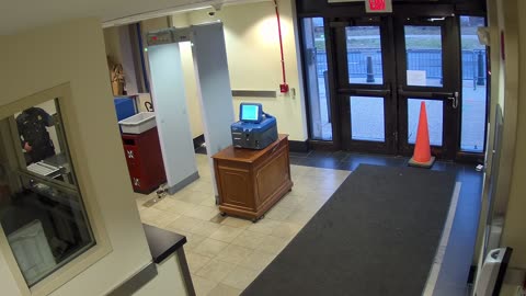 1673HQOB01NorthDoor_2021-01-05_16h07min29s520ms.mp4