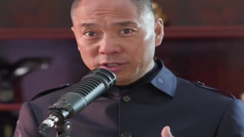 20220821文贵先生直播：一个人不管多有本事都不是万能的；不管多强大，本事都是有限的；不管多么幸运，不可能都属于你一个；不管多么正直清白，不能代表你一切都正确。