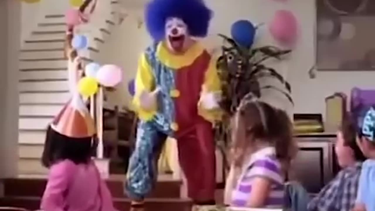 Omg i can’t breathe this is too funny 💀😆 #clowns #comedy #funny #accident #screaming #ahhhhh #lol