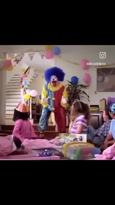 Omg i can’t breathe this is too funny 💀😆 #clowns #comedy #funny #accident #screaming #ahhhhh #lol