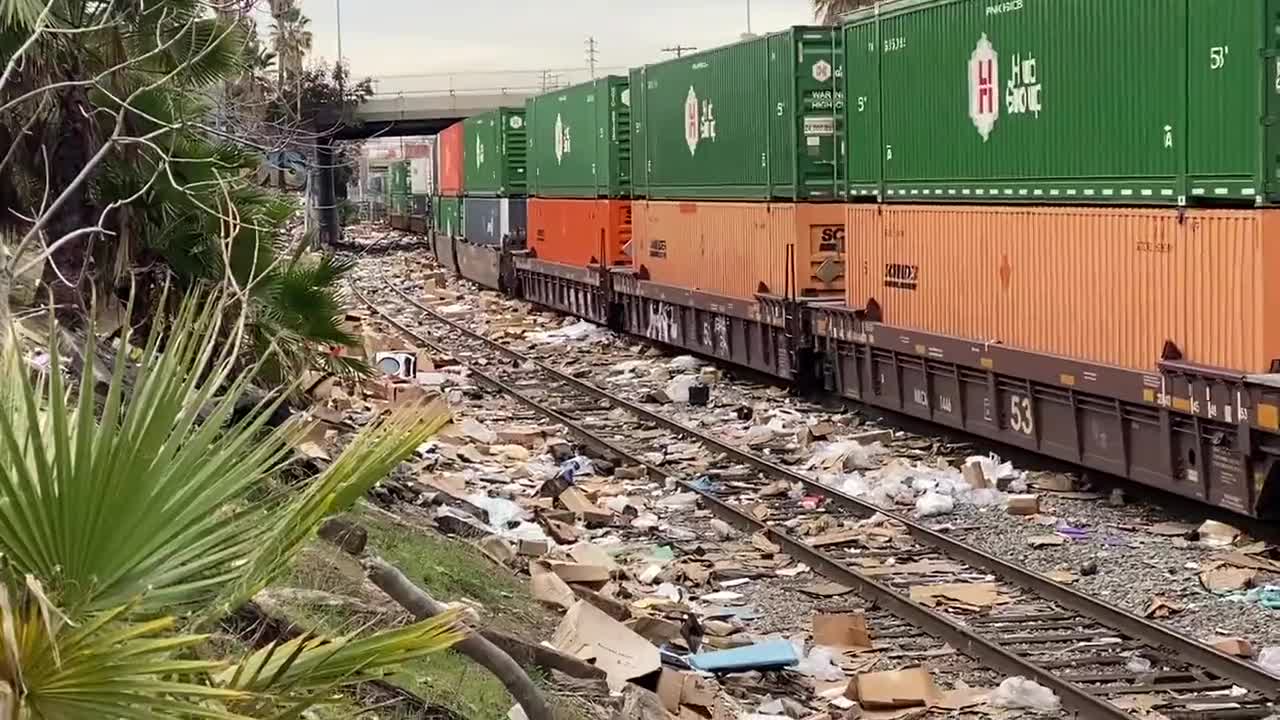 Thieves in L.A. target trains carrying packages