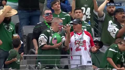 Fans take over the National Anthem at the NY Jets v. Ravens game on 9/11