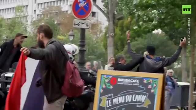 YELLOW VEST PROTESTERS RETURN TO PARIS AMID RISING INFLATION