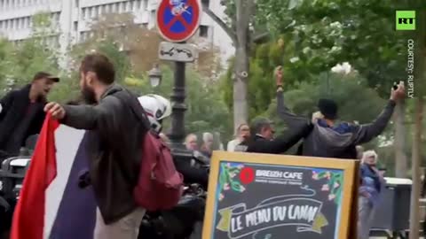YELLOW VEST PROTESTERS RETURN TO PARIS AMID RISING INFLATION