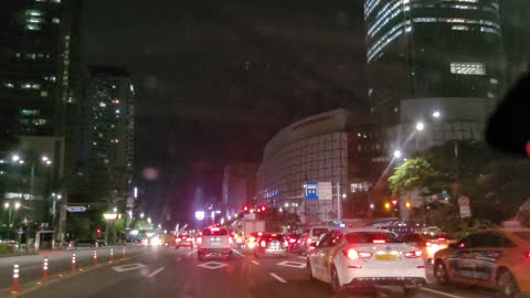 #3 A busy night street at Gangnam weekend in Seoul(Lotte World Tower)