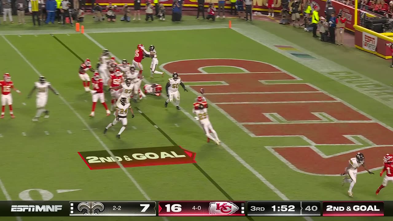 CLUTCH goal line pick for Saunders and the Saints' D