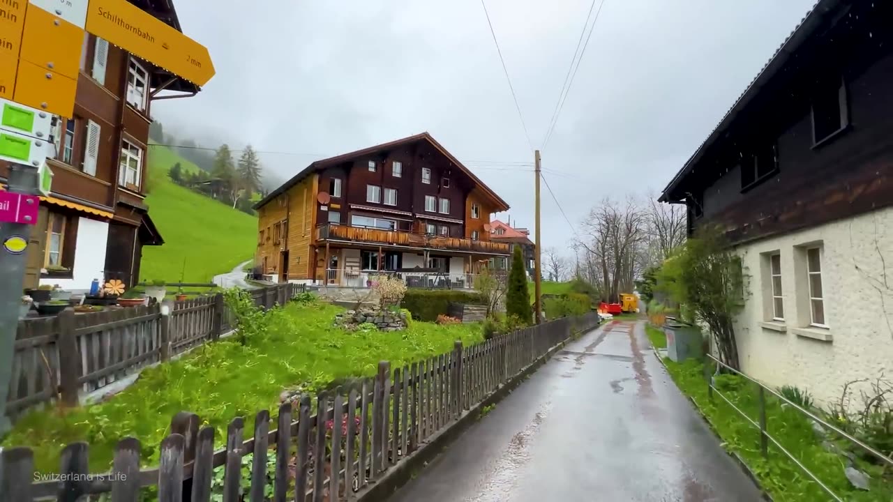 Beautiful rain walking tour in Gimmelwald 🇨🇭 A Swiss village