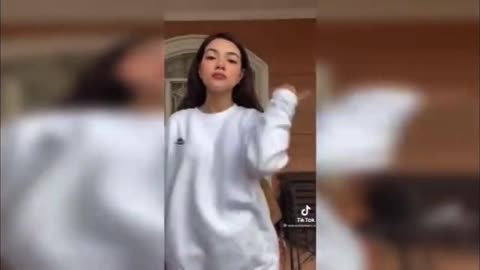 Viral tiktok dance challenge