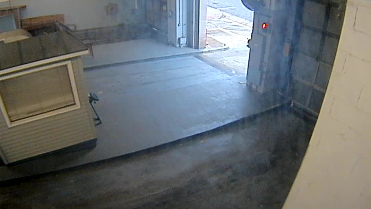 3140RHOBSBCStLoadingDock_2021-01-06_09h00min02s617ms.mp4