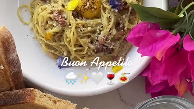 It's finally raining in LA all757weekend...cozy italian dinner at..