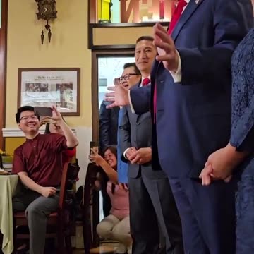 THE VIETNAMESE COMMUNITY LOVES TRUMP 🔥🔥🔥