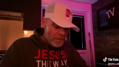 Brian Harvey Explains the Fall of the News of the World, and more