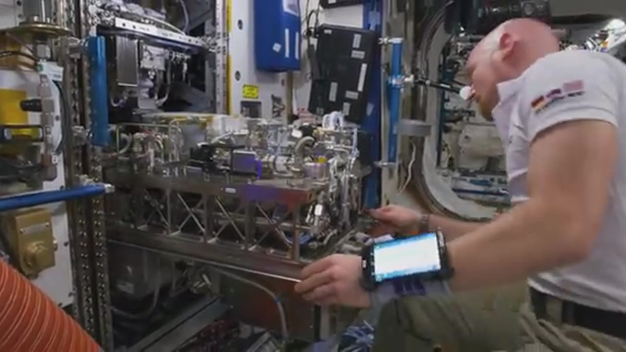 First 8K Video from Space - Ultra HD