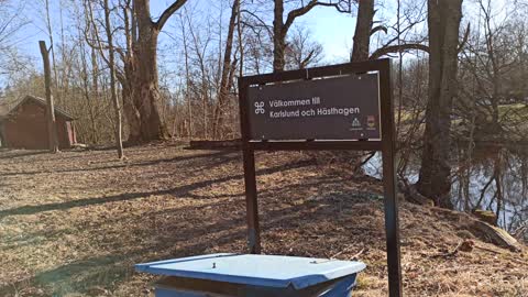 Hanna och Jimmy på promenad mot Karlslund. Del 3