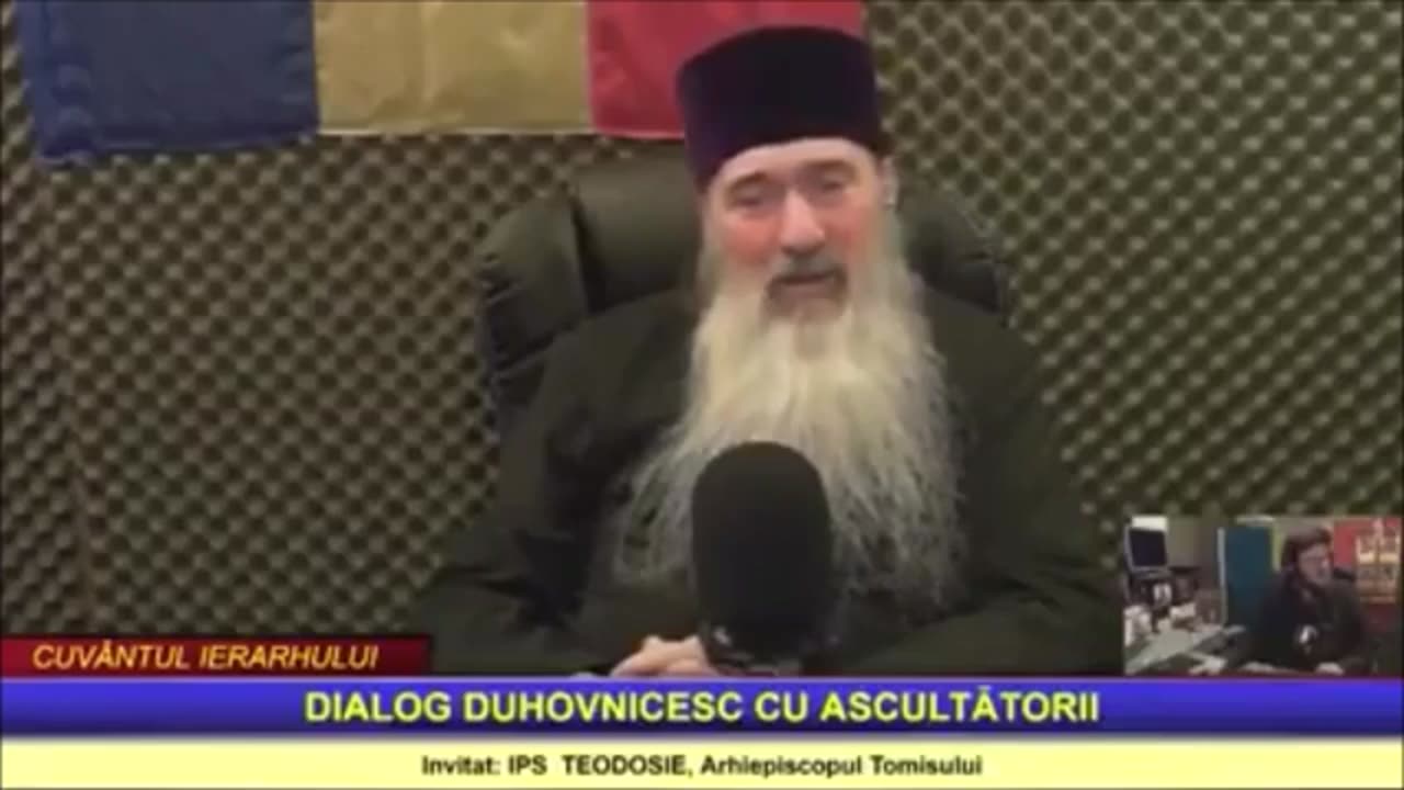 2 sataniști - aduc închinare zeului - crăciun - dumnezeu' lor