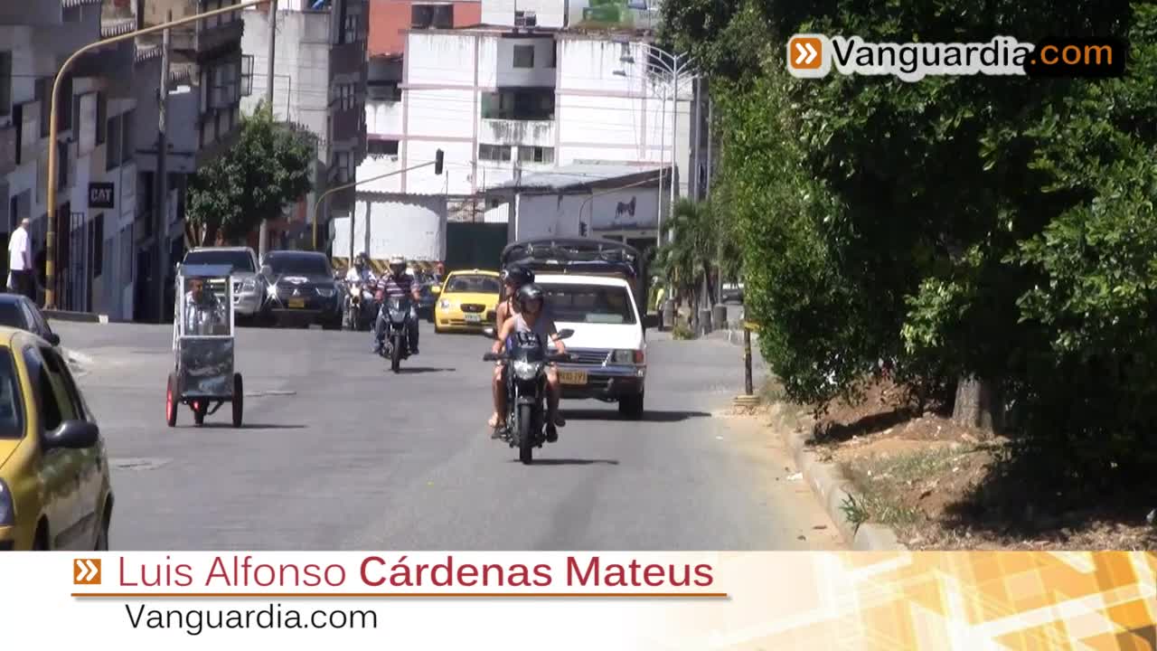 Estos son los peligrosos hundimientos en la avenida Quebradaseca