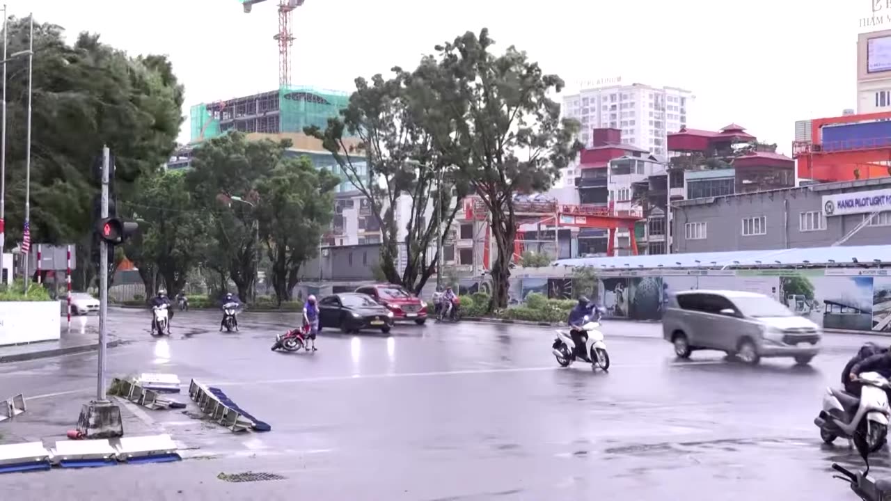 'I'm terrified': Super Typhoon Yagi arrives in Vietnam | REUTERS