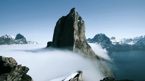 Clouds meets with mountain 🌄 life time view