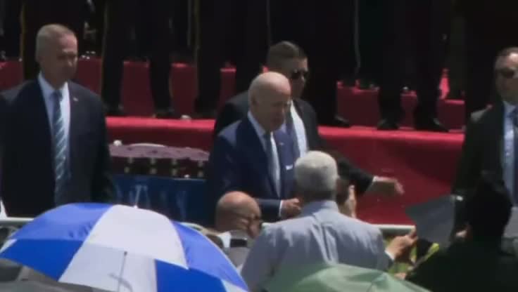 Groper Joe Breaks from Dr. Jill and Makes a Bee-Line to the Kids at Police Officers Memorial.