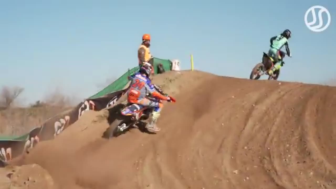 Best of 2 Stroke Action
