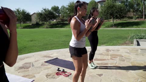 Yoga, exercicio fora da academia, musculatura