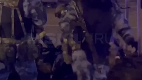 The portal claims that journalists and random onlookers are detained